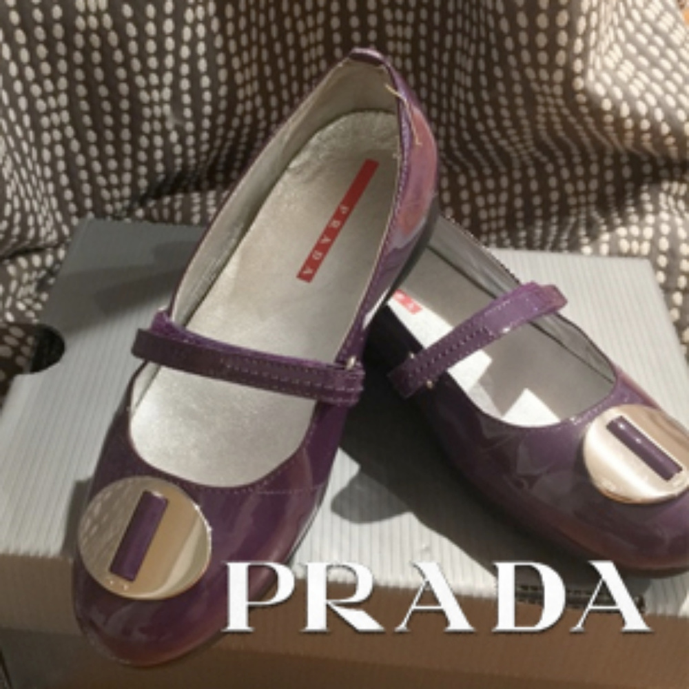 PRADA GIRLS *NEW IN BOX*MARY JANE SHOES*SZ 13.5